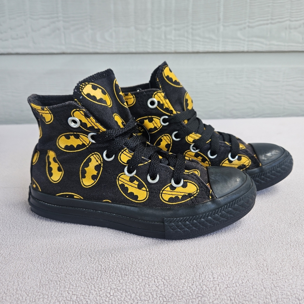 Converse CTAS Hi Top Batman Logo Sneaker Toddler SZ 12 Black DC Comics Yellow